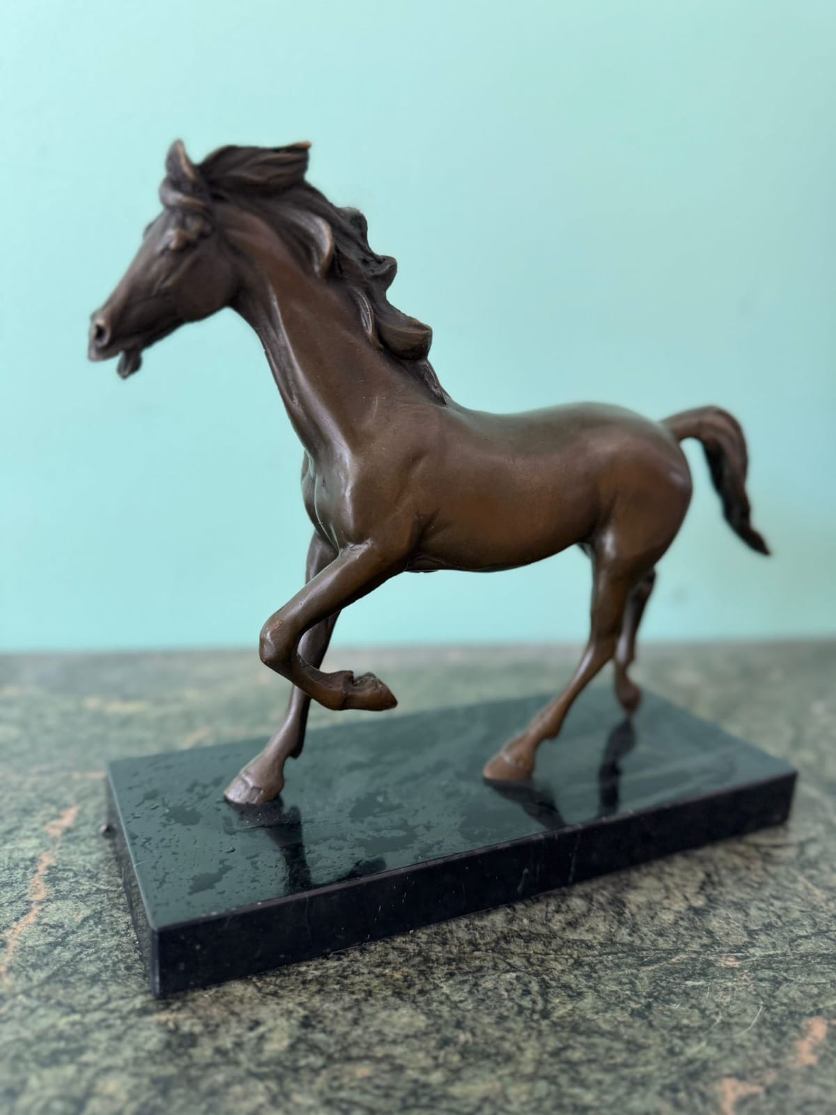 Sculpture Cheval Actif 25cm Bronze