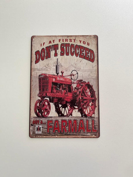 PLAQUE MÉTAL FARMALL 30X20 CM - PLAQUE DECORATIVE - ANIMAUX-RESINE.FR